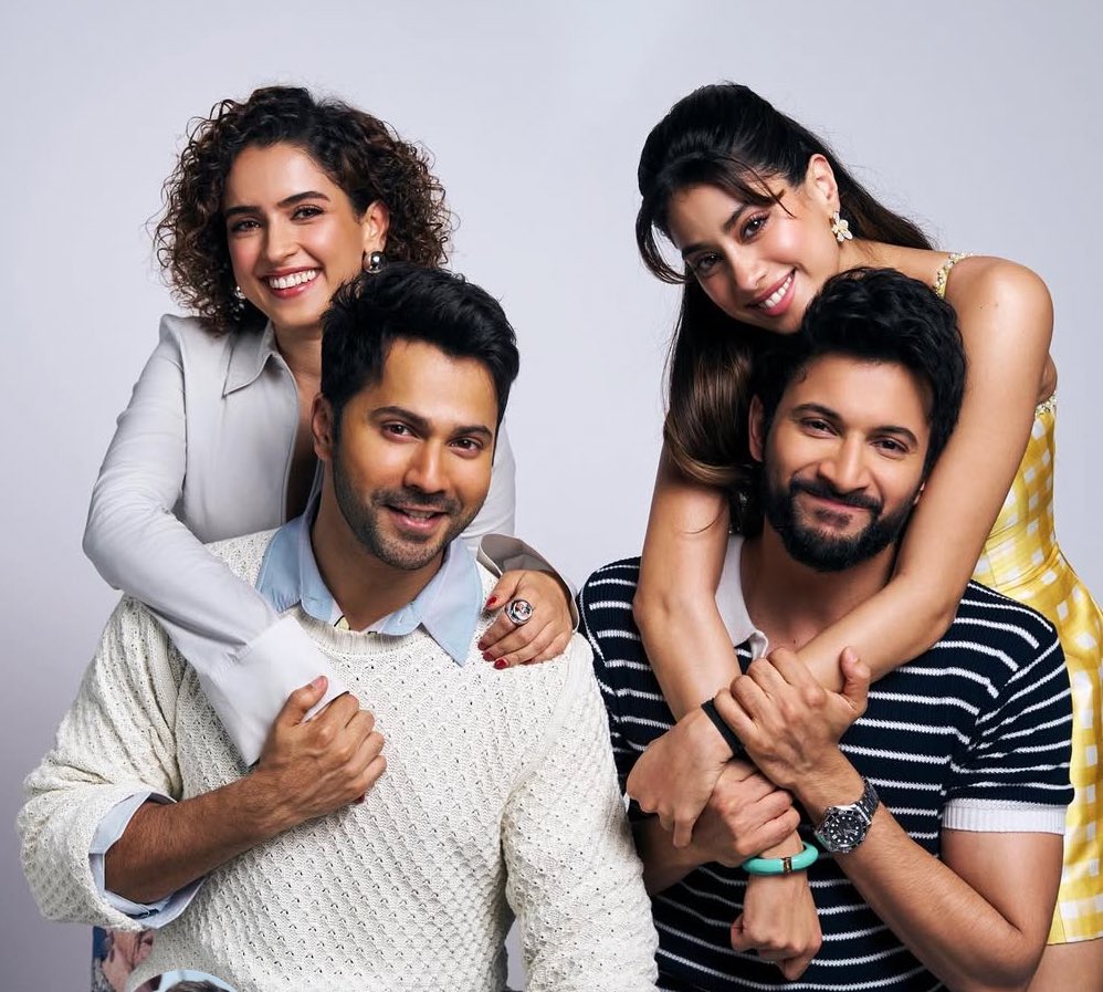 #SunnySanskariKiTulsiKumari trailer out tomorrow at 1 pm  #VarunDhawan #JanhviKapoor #SanyaMalhotra #RohitSaraf #zoomtv #fondpeace