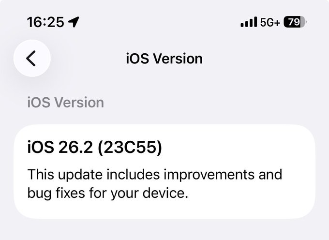 After reading the 
@Forbes
 article on iOS 26.2.1. This is it? I don’t have an AirTag. So why do I need this update? Says nothing about any security updates. So I don’t need to download this version. Yay.