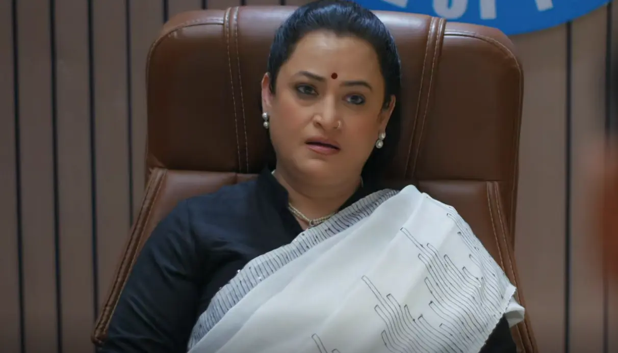 Anupama 3rd February 2026 Written Update: Rajni’s Lies Collapse, Anupama Turns the Game Around

source: TellyExpress 
#tellyexpress #yrkkh #Anupama #fondpeace #writtenupdate