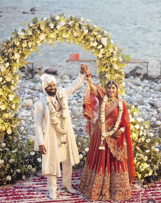 Bigg Boss Fame Rajat Dalal Marries Girlfriend Priya in Intimate Riverside Ceremony

Rajat Dalal has tied the knot with his longtime girlfriend Priya in a private ceremony held by the riverside, reportedly along the Ganges in Uttarakhand. The Haryana-based powerlifter and YouTuber, who gained wider recognition after his appearance on Bigg Boss 18, shared glimpses from the wedding on social media.

Posting pictures from the ceremony, Rajat captioned the moment as “Jeevan ke ek naye pehlu ki shuruaat,” marking the beginning of a new chapter in his life while thanking fans for their continued support.

The post quickly drew attention online, with congratulatory messages pouring in from fans and fellow personalities, including Munawar Faruqui, who reacted with a light-hearted comment.

#RajatDalal #Wedding #BiggBoss #IndianCelebs #SocialMedia #ViralNews #the50  #TheFiftyshow