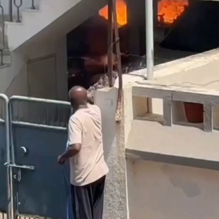 LPG Shortage in India Fuels Misinformation Over ‘Water-Filled’ Cylinders

Amid an ongoing LPG shortage across India, viral videos showing liquid being poured from gas cylinders have sparked confusion and allegations of fraud. Clips from local agencies, including one in Jaipur, show customers weighing cylinders at 22–26 kg and releasing liquid, leading many to believe they were filled with water instead of gas.

However, experts clarify that LPG (liquefied petroleum gas) is naturally stored in liquid form under pressure inside cylinders. When a cylinder is inverted or opened in a certain way, this liquid can flow out—making it appear like water, even though it is normal behavior.

The larger concern remains the supply disruption linked to geopolitical tensions near the Strait of Hormuz, particularly involving Iran and Israel. Reduced imports since early March 2026 have led to rationing, hoarding, and reports of black-market activity.

In some cases, safety risks have also emerged. A recent incident in Rajkot saw two LPG cylinders explode, injuring residents and raising further concerns over handling and storage during the shortage.

Authorities and experts are urging the public not to fall for misleading visuals and to rely on verified information, while also calling for stricter monitoring to manage supply and ensure safety.

#LPGCrisis #IndiaNews #Jaipur #Rajkot #EnergyCrisis #Misinformation #PublicSafety #BreakingNews