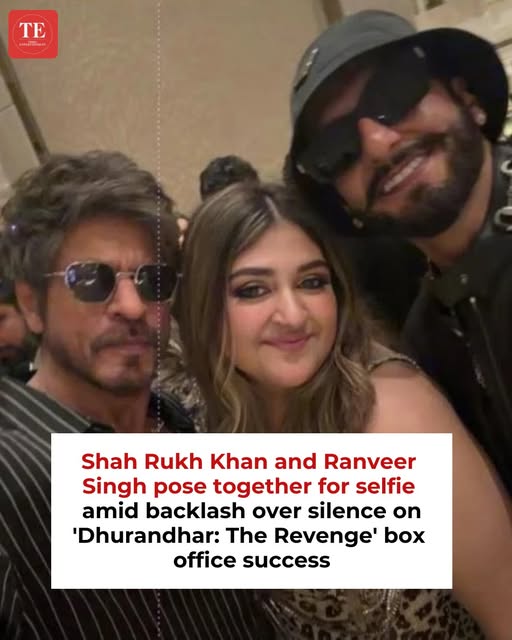 Shah Rukh Khan and Ranveer Singh Viral Party Photo Fans Love Candid Moment

Shah Rukh Khan and Ranveer Singh were recently spotted sharing a candid moment at a weekend party, and the photo is now going viral online.

The picture shows both stars smiling as they posed for a selfie with a guest, capturing a relaxed and cheerful vibe. Their chemistry and presence together have quickly caught fans’ attention, making the moment widely shared across social media.

Known for their massive popularity and strong fan following, both actors coming together in one frame has added to the buzz, with fans celebrating the rare candid interaction.

Search trends like “Shah Rukh Khan Ranveer Singh photo,” “Bollywood party viral pic,” and “SRK Ranveer moment” are gaining traction.

#ShahRukhKhan #RanveerSingh #Bollywood #ViralPhoto #CelebrityMoment #TrendingNow #BollywoodNews