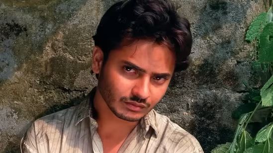 Bengali film industry declares indefinite strike, demands safety measures in the wake of Rahul Arunoday Banerjee's death

Bengali Film Industry Announces Indefinite Strike After Rahul Arunoday Banerjee Death

The Bengali film industry has declared an indefinite strike following the tragic death of Rahul Arunoday Banerjee, sparking serious concerns over on-set safety.

The West Bengal Motion Artists Forum has officially announced that the strike will begin from April 7. The union is demanding stronger safety and security measures for artists and crew members working on film sets.

This major decision has sent shockwaves across the industry, with many actors and technicians supporting the move and calling for immediate reforms to ensure safer working conditions.

The strike is expected to impact film and television shoots across West Bengal until the demands are addressed.

#BengaliCinema #Strike #RahulArunodayBanerjee #WBMAF #FilmIndustry #BreakingNews #TrendingNow