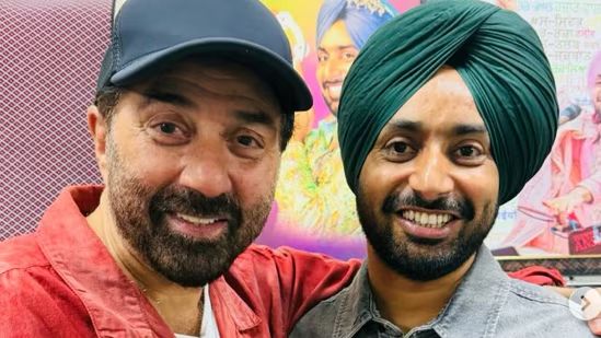 Sunny Deol meets Dhurandhar 2's Jaiye Sajana singer Satinder Sartaaj, says his songs made Gabru ‘even more beautiful’

Sunny Deol Meets Satinder Sartaaj, Praises His Music for ‘Gabru’

Sunny Deol recently met Jaiye Sajana singer Satinder Sartaaj, and the interaction has won hearts online.

During their meeting, Sunny expressed admiration for Sartaaj’s music, saying his songs added beauty and emotional depth to his film Gabru. He credited the singer’s soulful voice for making the project “even more beautiful.”

Satinder Sartaaj, known for his poetic style and powerful vocals, also shared mutual respect for Sunny’s work, making the moment a wholesome exchange between two celebrated artists.

Fans are loving this crossover of cinema and music, calling it a memorable and heartfelt interaction.

https://www.hindustantimes.com/entertainment/bollywood/sunny-deol-meets-dhurandhar-2-jaiye-sajana-singer-satinder-sartaaj-says-his-songs-made-gabru-even-more-beautiful-101775452821745.html
#SunnyDeol #SatinderSartaaj #Gabru #Bollywood #PunjabiMusic #TrendingNow #EntertainmentNews