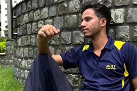 Noida Student Harshit Bhatt Death Case Sparking Murder Allegations and Viral Clips

The death of 23-year-old Harshit Bhatt, known as the "King of Water," has taken a dark turn as his family alleges foul play. While initial reports suggested he drowned while celebrating with friends in Sector 94, his mother claims his body showed signs of being brutally beaten.

Harshit’s mother insists that her son was a disciplined swimmer whose body was found with "V-shaped bruises" and suspicious black marks. She is now demanding a full murder investigation, arguing that the talented Amity University student did not simply drown by accident.

#HarshitBhatt #NoidaNews #JusticeForHarshit #AmityUniversity #Sector94 #NoidaPolice #ViralVideo #KingOfWater #HindustanTimes #TimesOfIndia #TheHindu #IndianExpress #UPTak #FondPeace