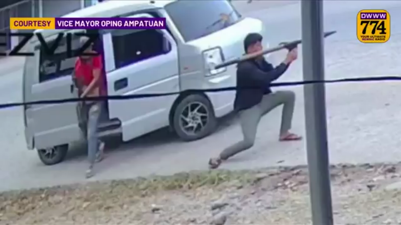 Land Cruiser took direct hit from RPG-7 and kept moving.

Armored Toyota Land Cruiser was struck by an RPG-7 during an ambush in Philippines. The vehicle absorbed the explosion and continued driving away, allowing the mayor to escape unharmed. #WorldNews #Security #Philippines #VehicleSafety #FondPeace #Philippine